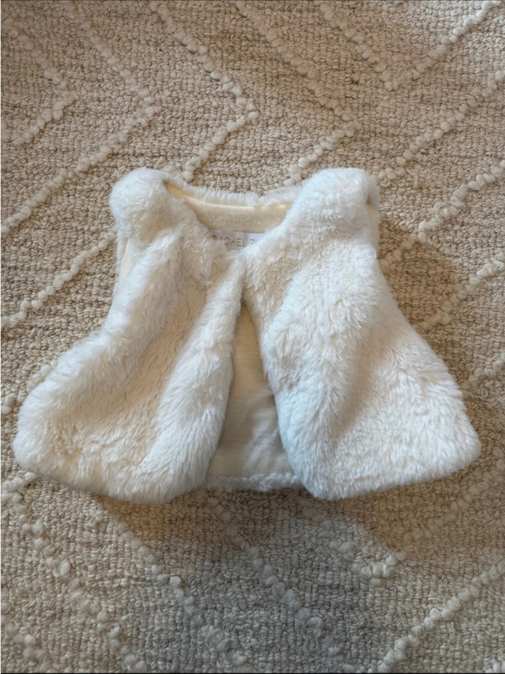 Baby faux fur sleeveless cardigan size 12 months